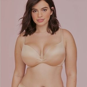 Cacique max boost plunge 42DD